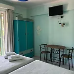 Medusa Apartment *