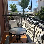 Medusa Apartment *
