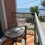 Medusa Apartment *
